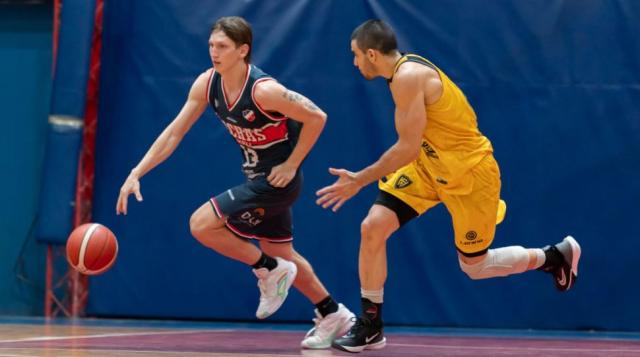 Norte: Santa Paula en el lote de arriba, Estudiantes y Bochas levantan