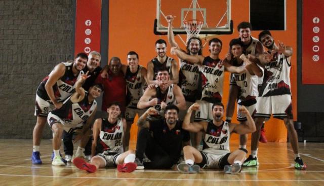 Norte: Salta y Col�n festejaron afuera