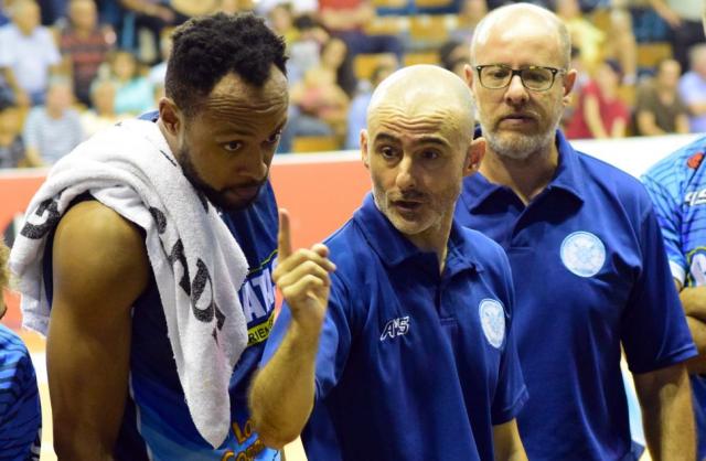 Piccato: �Me hago cargo de la derrota�