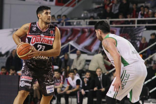 Ruiz se desgarr� y Sansimoni es duda