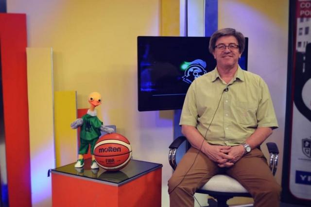 N�stor Ch�ves: "Seguiremos trabajando para cuando todo se reactive"