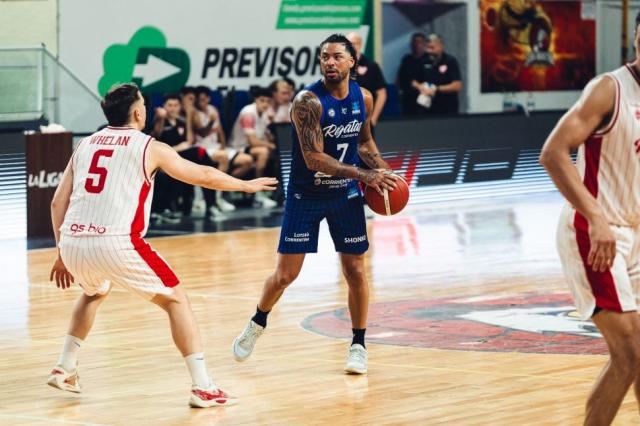 Apareci Regatas en el Torneo