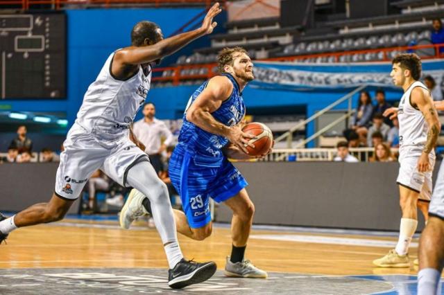 Sur: Unin fabric su segunda victoria