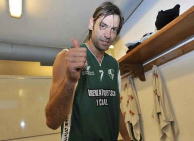 Oberto: �Soy un ex jugador de basquet�