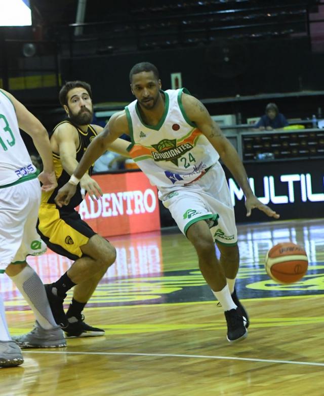 Lo cerr� con rock pesado